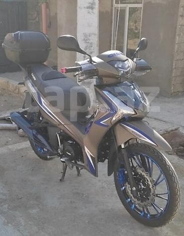moped benzin: 110 sm3, 2024 il, 4065 km — 8