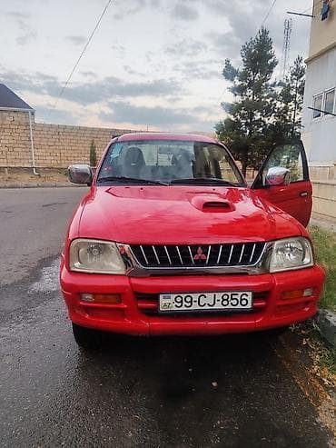 Mitsubishi L200: 2.5 l | 2001 il 270000 km Pikap