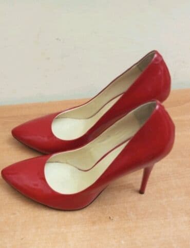 4xl nece razmerdi: Tuflilər, Ölçü: 39, rəng - Qırmızı, İşlənmiş — 3