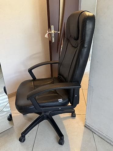 ofis ucun kreslolar: Erqonomik ofis kreslosu – yüksək arxalı, yumşaq oturacaq və baş — 2
