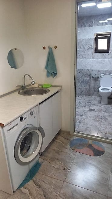 1 otagli evler: Xaçmaz şəhərində həyət evi kirayə verilir. 🏠 Ev yaşayış üçün tam — 6