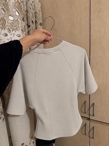 t winner: Pull&Bear qadın T‑şörtü (Футболка пул бир) Rəng: ağ Ölçü: XS 55 — 2