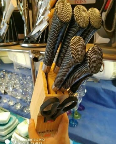 Bıçaqlar: Bıçaq naboru — 1