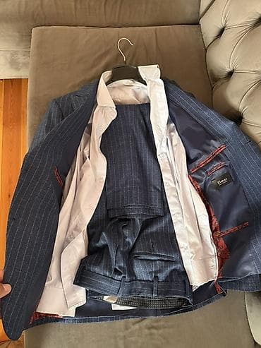 des geyimler: Elmas Men’s Fashion kostyum dəsti

Az geyinilib 200 anina almiwam — 3