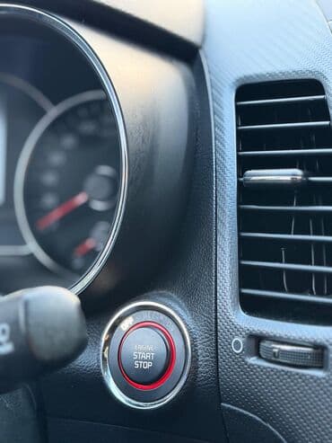 kia caren 2012: Kia Cerato: 1.6 l | 2017 il Sedan — 14