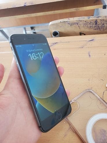 telefon gence: IPhone 8, 64 GB, Qara, Barmaq izi — 5