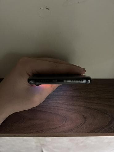 IPhone 11, 64 GB, Qara, Face ID — 5