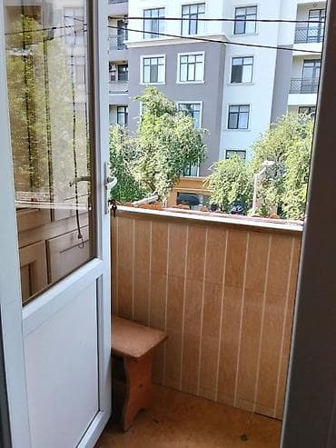 gencede ev: Bakı, 3 otaqlı, Köhnə tikili, m. Qara Qarayev, 58 kv. m — 9