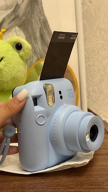 iphone 11 red: Instax mini 12 instant fotoaparat – pastel mavi rəng. Xüsusiyyətlər — 2