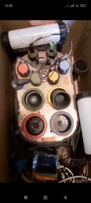 Parnik aparatdı Tərkib: - 2 ədəd rəqəmsal test cihazı: -şoçcik aparatı — 2