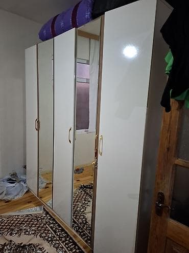 Yataq otağı dəstləri: İkinəfərlik çarpayı, Dolab — 1