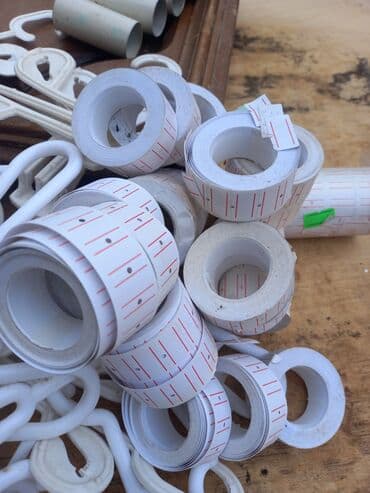 Mağaza arabaları: Vitrin esyalari 2 sandiq 6 eded setqa ayaqqabi asqilari divara vitrin — 5