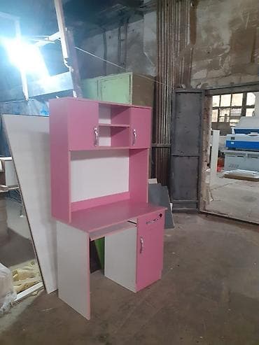 Uşaq mebeli: Oğlan üçün, Yeni, Siyirməli, Yazı masası, Stulsuz — 2