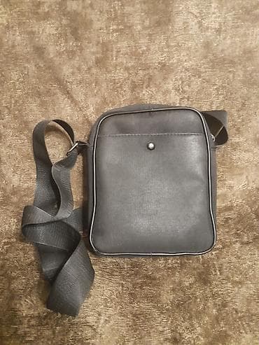 kişi çiyin çantaları: Kişilər üçün çiyin çantası - Rəng: qara - Material: süni dəri (hamar — 1