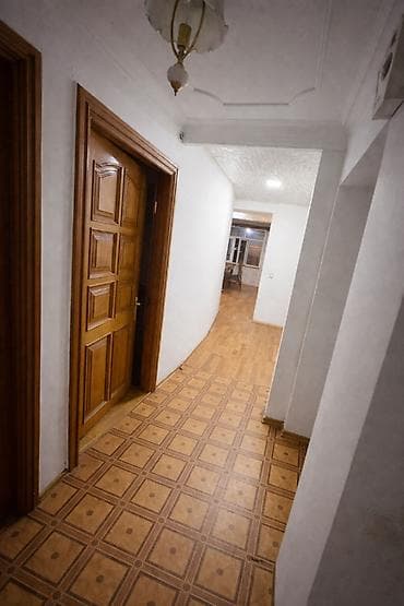 Mənzillər: Qış Parkının bilavasitə yaxınlığında, Sahil, Nizami və 28 May metro — 7