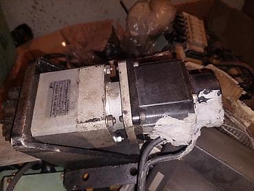 elektrik pompa: Servo mator — 5
