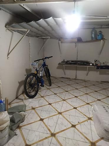 şeki: Metalkarkaslı qapısı olan kiçik anbar/qaraj otağı - Təyinat: anbar — 4