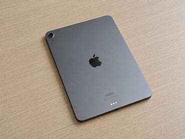 apple i̇pad: İşlənmiş Apple iPad Air 5 (2022), 10,9", 64 GB, Ünvandan götürmə, Ödənişli çatdırılma — 2