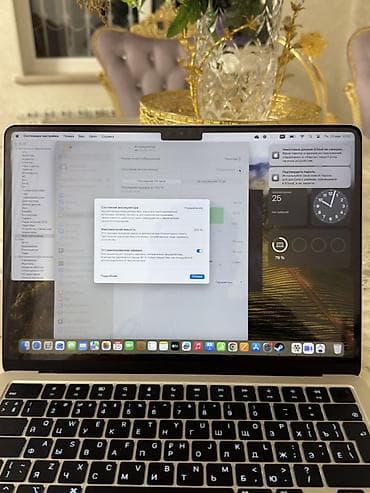 iphone 17 pro silver: Apple MacBook (13") – Space Gray Xüsusiyyətlər: - Apple Silicon M2 — 2