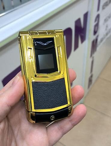 ucuz gitara: Vertu ayxta yeni — 1