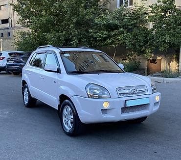 Hyundai Tucson: 2 l | 2008 il Ofrouder/SUV — 1