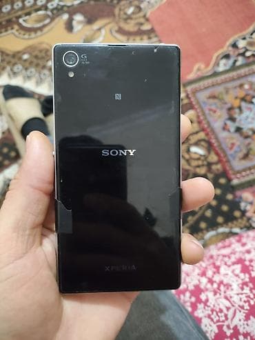 telfon ekranı: Sony 16 GB, rəng - Qara, Sensor — 2