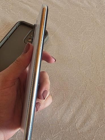iphone 8 puls: Xiaomi Mi 11 Lite, 128 GB, rəng - Gümüşü, 
 İki sim kartlı — 3