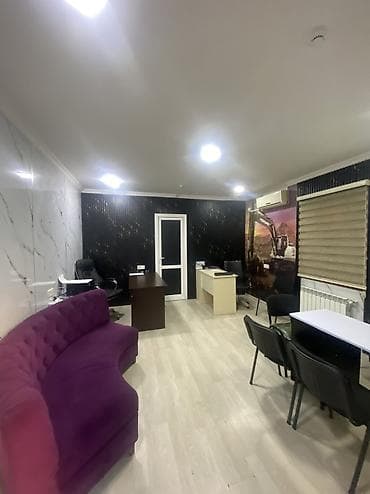 İnşaatçılar metrosu yaxınlığı A.M.Şərifzadə küçəsində qeyri yaşayış