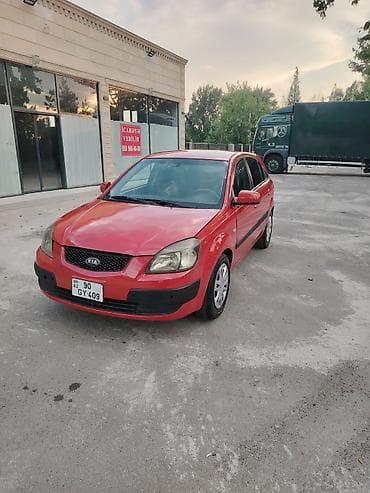 islenmis avtomobiller: Kia Rio: 1.5 l | 2005 il Hetçbek — 2