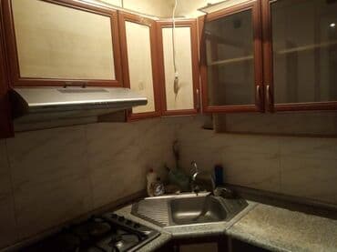 xutor kiraye: Dərnəgül metrosunun yanında 5 mərtəbəli binanın 4 cu mərtəbəsində — 10