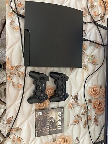 Salam. Playstation 3(slim). 500gb yaddaş, 2 pult, 35 ən populyar