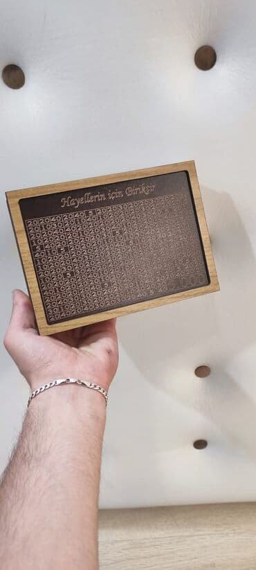 pul qutu: Mücrü — 4