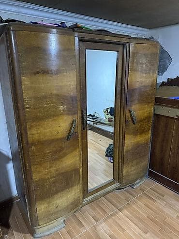 3 qapılı, Qəhvəyi, Taxta, Açılan, Düz dolab