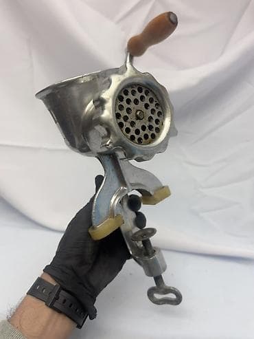 Ət çəkən maşın Yeni