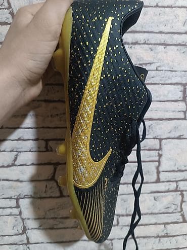 ayaqqabı sport: Nike airzoom futbol ayaqqabisi 1defe islenilib.Dislidi 45 razmer — 4