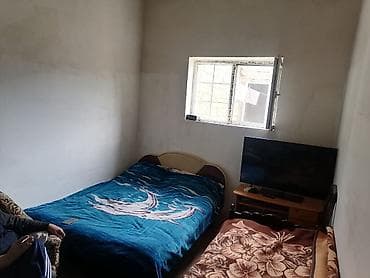 hovsanda 2 otaqli heyet evleri: 2 otaqlı həyət evi - Plan: girişdə dəhlizli mətbəx-holl, ön tərəfdə 1 — 6