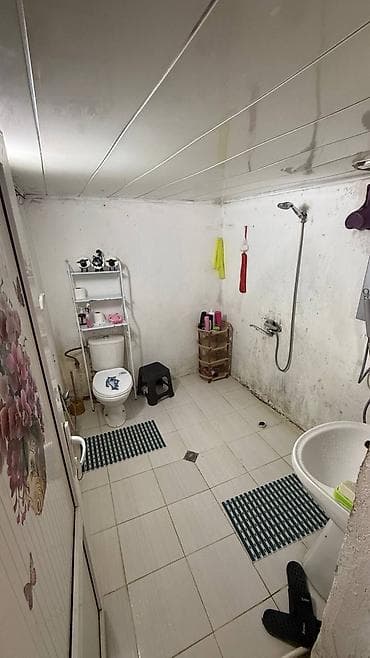 nerimanovda evler: 3 otaqlı, 56 kv. m, Kredit yoxdur, Təmirsiz — 4