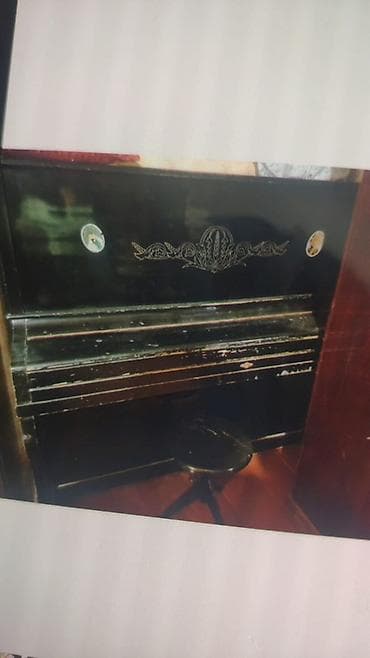 elektron pianina: Məhsul: Akustik upright piano (klassik akustik pianino) — 2