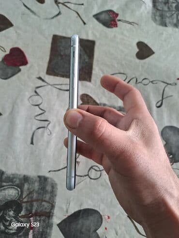 iphone 5 's: IPhone Xr, 64 GB, Ağ, Face ID — 9