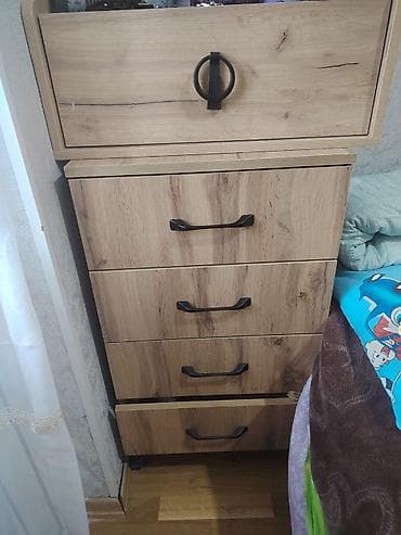 yataxt dəsdi: Yataq otağı mebel dəsti – təbii palıd teksturalı, qara detallar ilə — 2