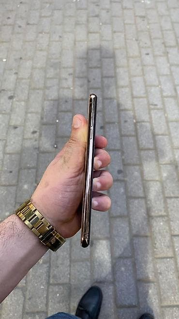 philips xenium 9@9s: IPhone Xs Max, Qızılı, Face ID — 6