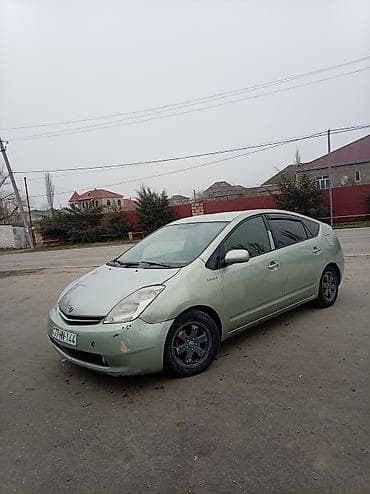 prius v: Toyota Prius 20 kuza. 2007. Motor yeni yığılıb. Batareyka "30" kuzanın — 3