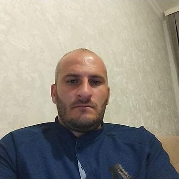 İş axtarıram (rezümelər): Usat komeyçisi işi axtariram xirdalanda qaliram 37yas iş tecrubem bar — 1