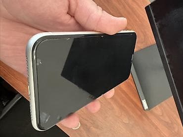 iponalar: IPhone 11, Ağ, Face ID — 7