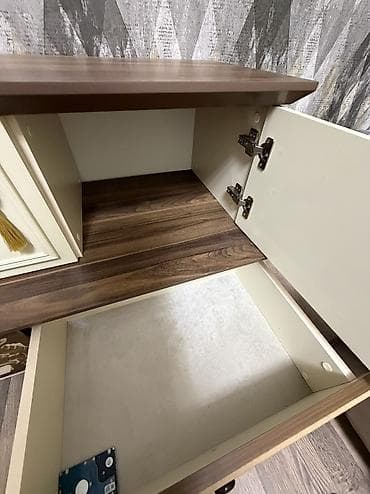 ucuz sobalar: Tv altı. Enbawood brendinə məxsusdur, yeni vəziyyətdədir — 3