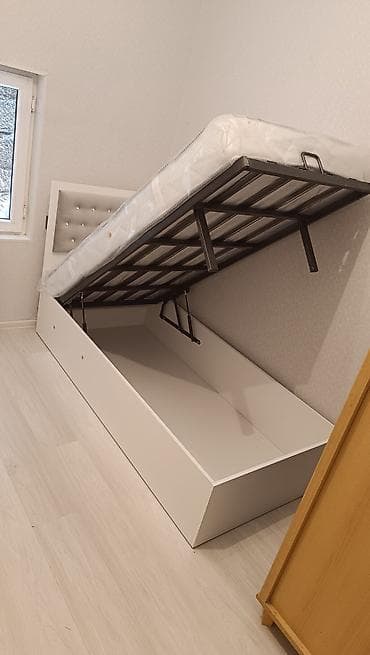 divara yigilan yataq: Yeni, Təknəfərlik çarpayı, Bazalı, Matras ilə, Siyirməsiz, Rusiya — 2