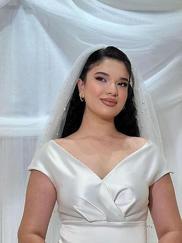 Qadın geyimləri: Məhsul: Gəlinliklər və aksesuarları Təsvir: - Müxtəlif üslubda — 2