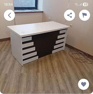 Resepşn, Dördbucaq masa