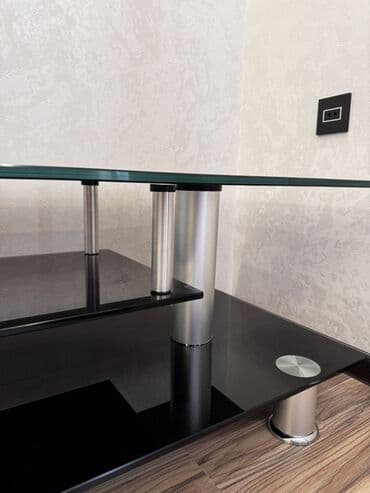 стеклянная подставка под телевизор: Düz TV altlığı, Polkalı, Şüşəli — 3