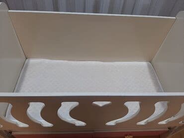 dirəklər: Qız üçün, Dördbucaq, Beşik, Dəst ilə, Matras ilə, Yellənmə mexanizmsiz — 2